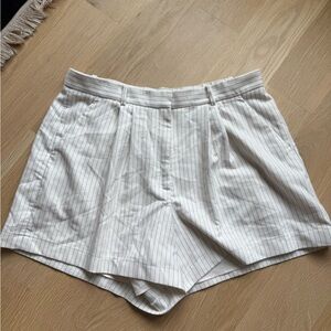 Abercrombie | Sloan Trouser Short | Sz 18